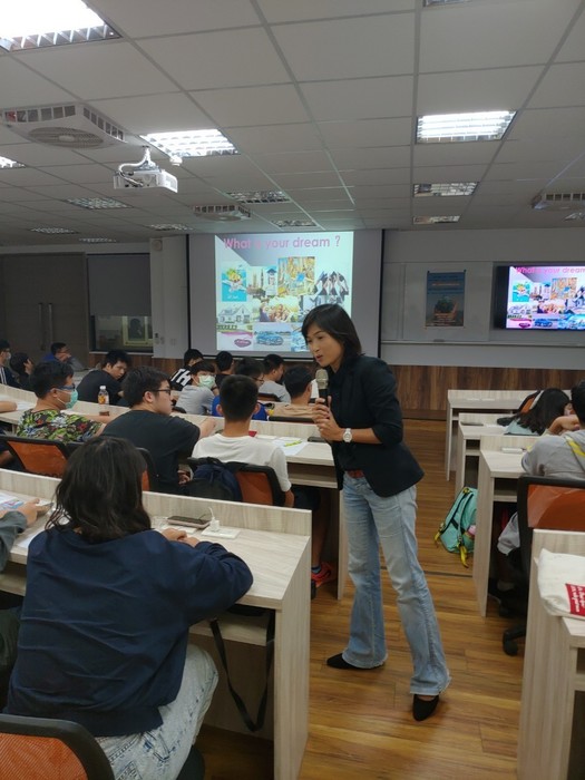 109年10月21日-讓你的英語力成為國際競爭力講座圖片