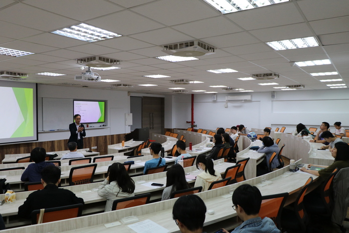 114.10.01 第一金人壽 楊棋材 董事長 蒞臨本院進行交流訪問並洽談雙方合作圖片