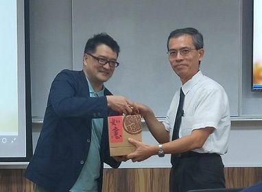 109.10.31 EMBA產業分析專題演講 王政傑 教授 「食安事件下的黑金商機」圖片